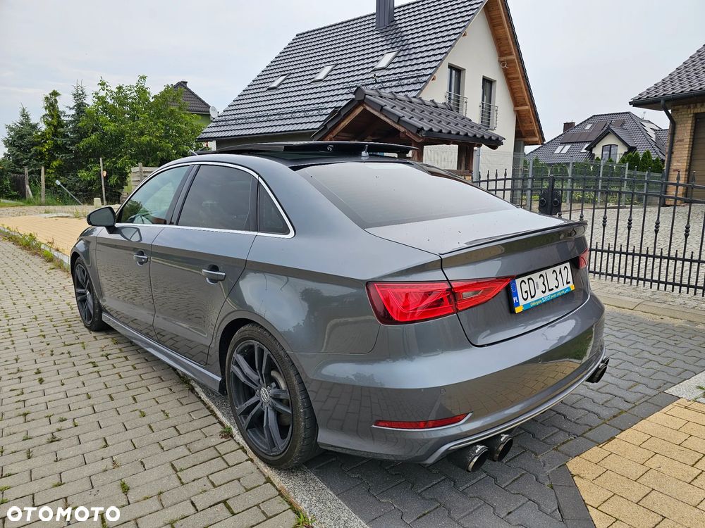 Audi S3 S tronic - 3