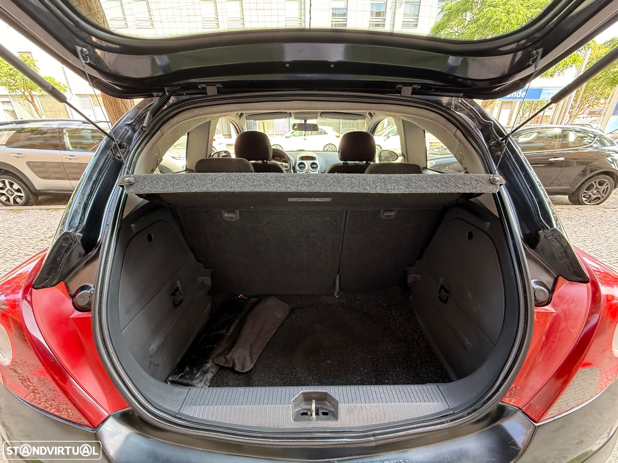 Opel Corsa 1.3 CDTi Enjoy EcoFLEX - 15