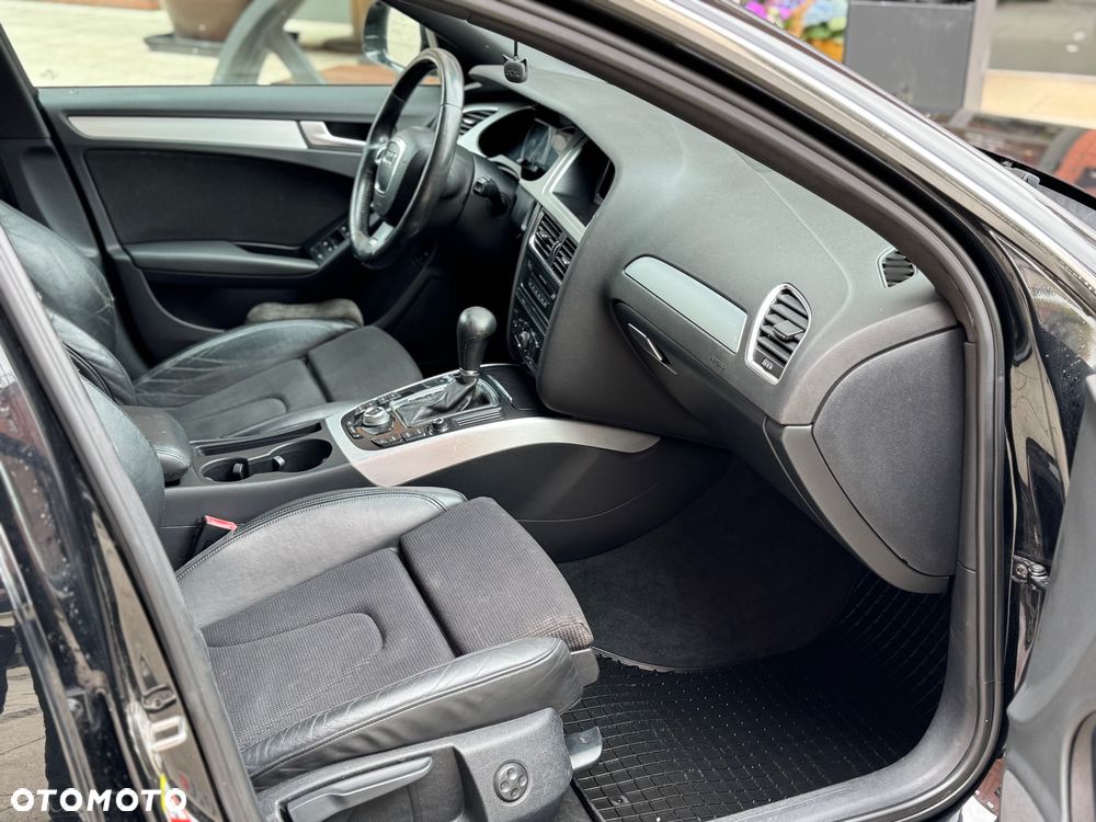 Audi A4 Limousine - 11
