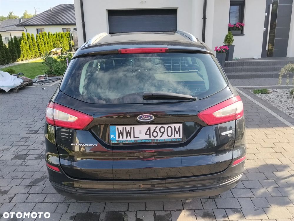 Ford Mondeo 1.5 EcoBoost Ambiente Plus - 4