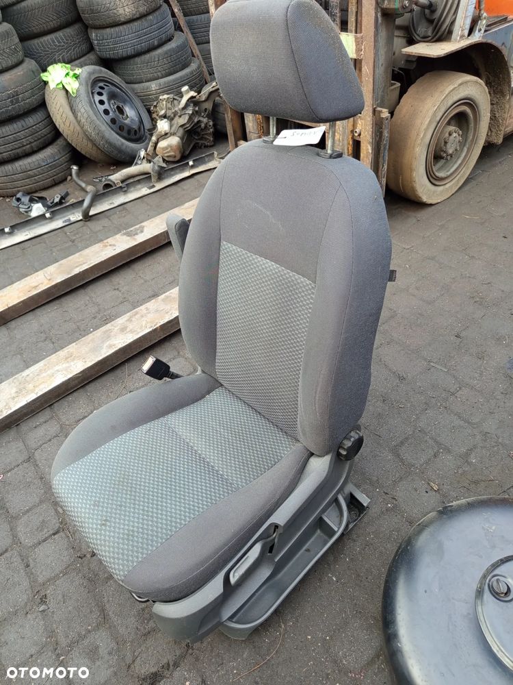 FOTEL KIEROWCY FORD FOCUS C-MAX 03-07 - 4