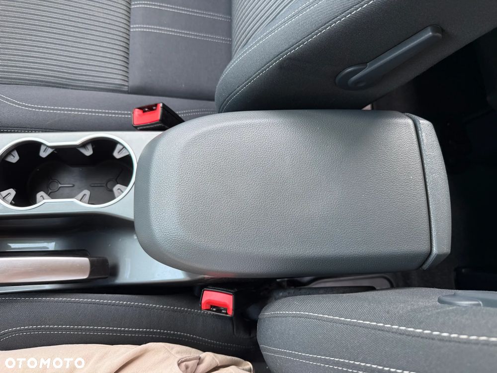 Ford Grand C-MAX 1.0 EcoBoost Start-Stopp-System Titanium - 27