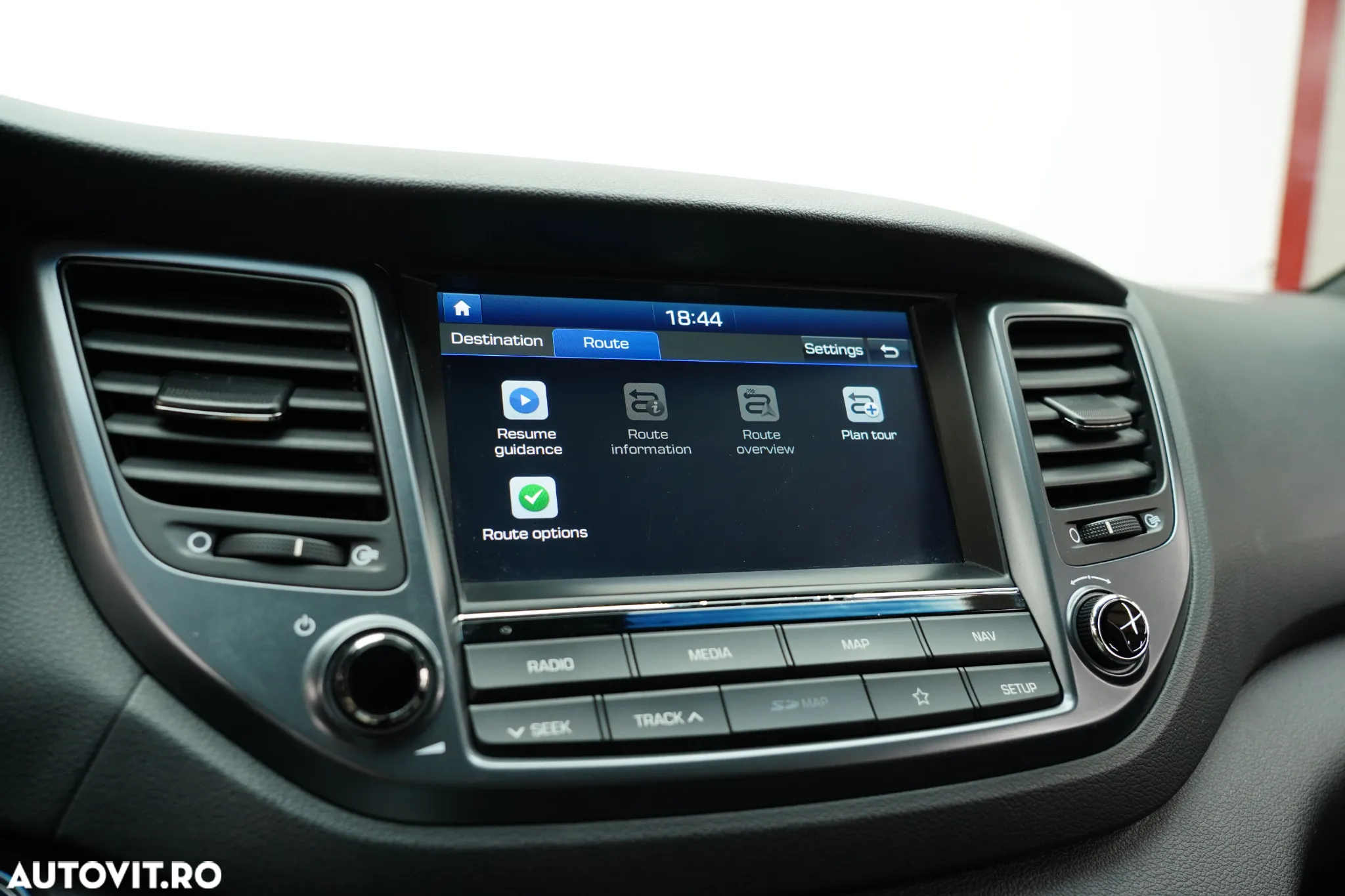 Hyundai Tucson blue 1.7 CRDi 2WD DCT Premium - 30