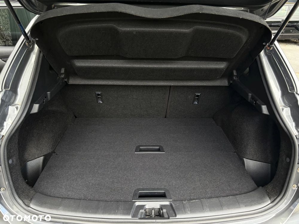 Nissan Qashqai 1.3 DIG-T DCT N-CONNECTA - 33