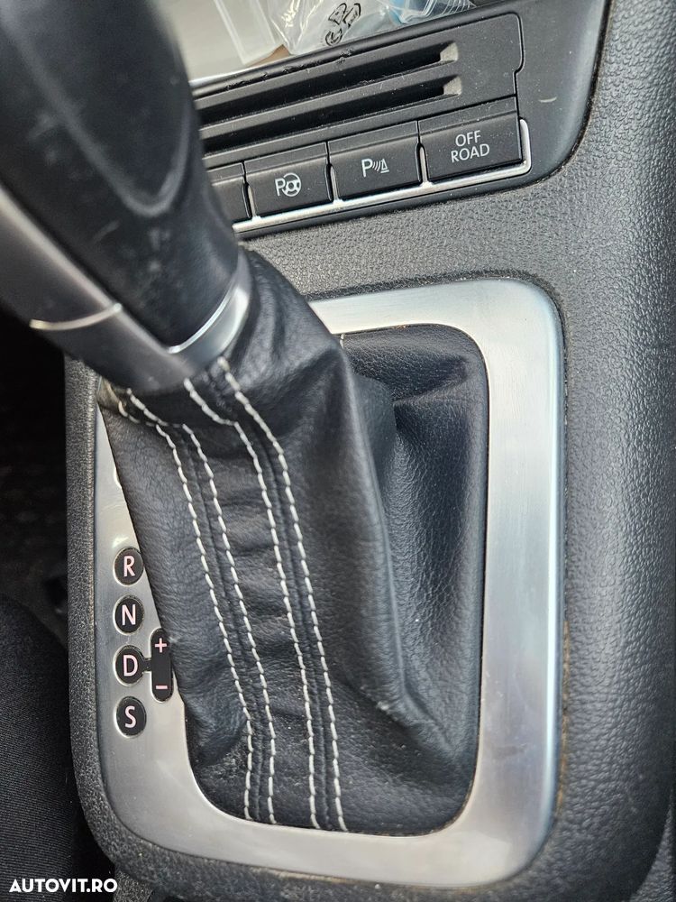 Volkswagen Tiguan - 6