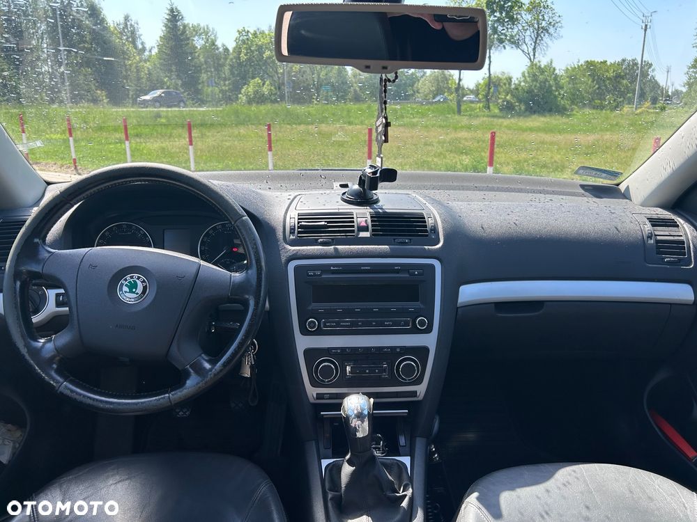 Skoda Octavia 1.6 TDI Ambiente - 6
