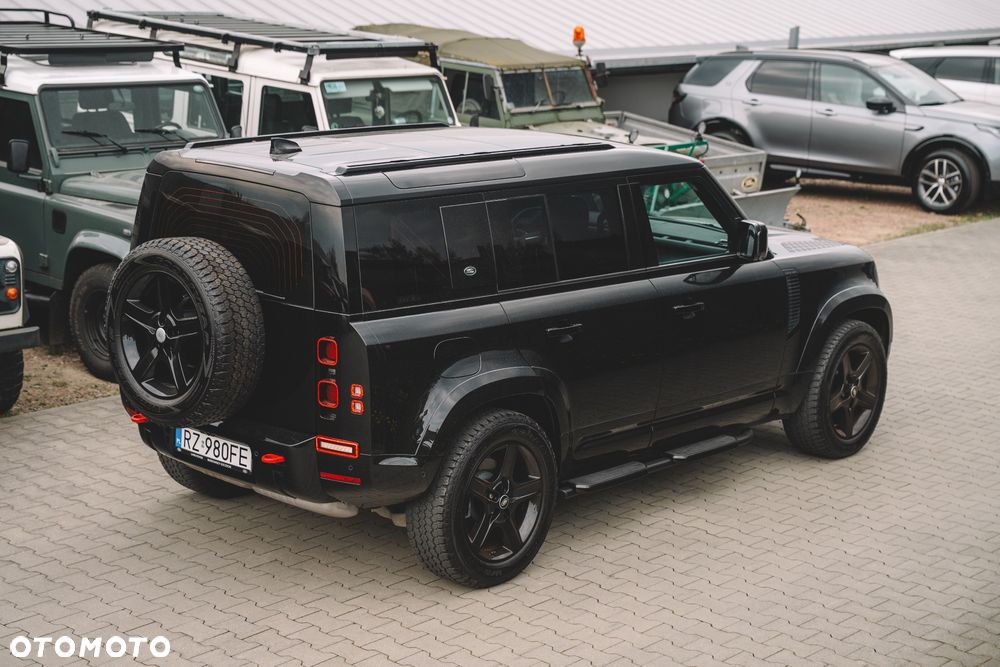 Land Rover Defender 3.0 D300 mHEV SE - 11