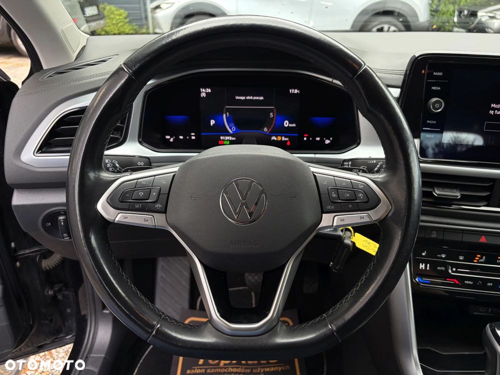 Volkswagen T-Roc - 22