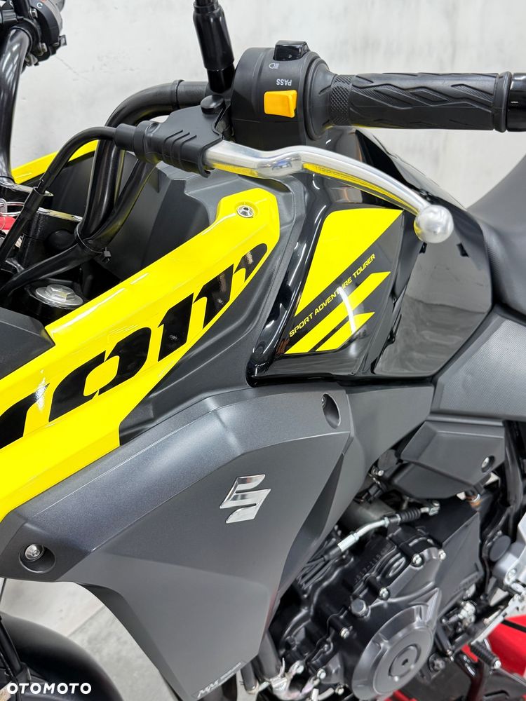 Suzuki V-STROM - 23