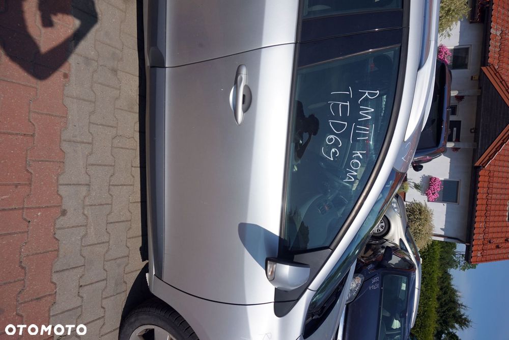 DRZWI PRZEDNIE PRAWE MEGANE III PH2 LIFT KOMBI TED69  SREBRNY RENAULT 2010-2013 - 1