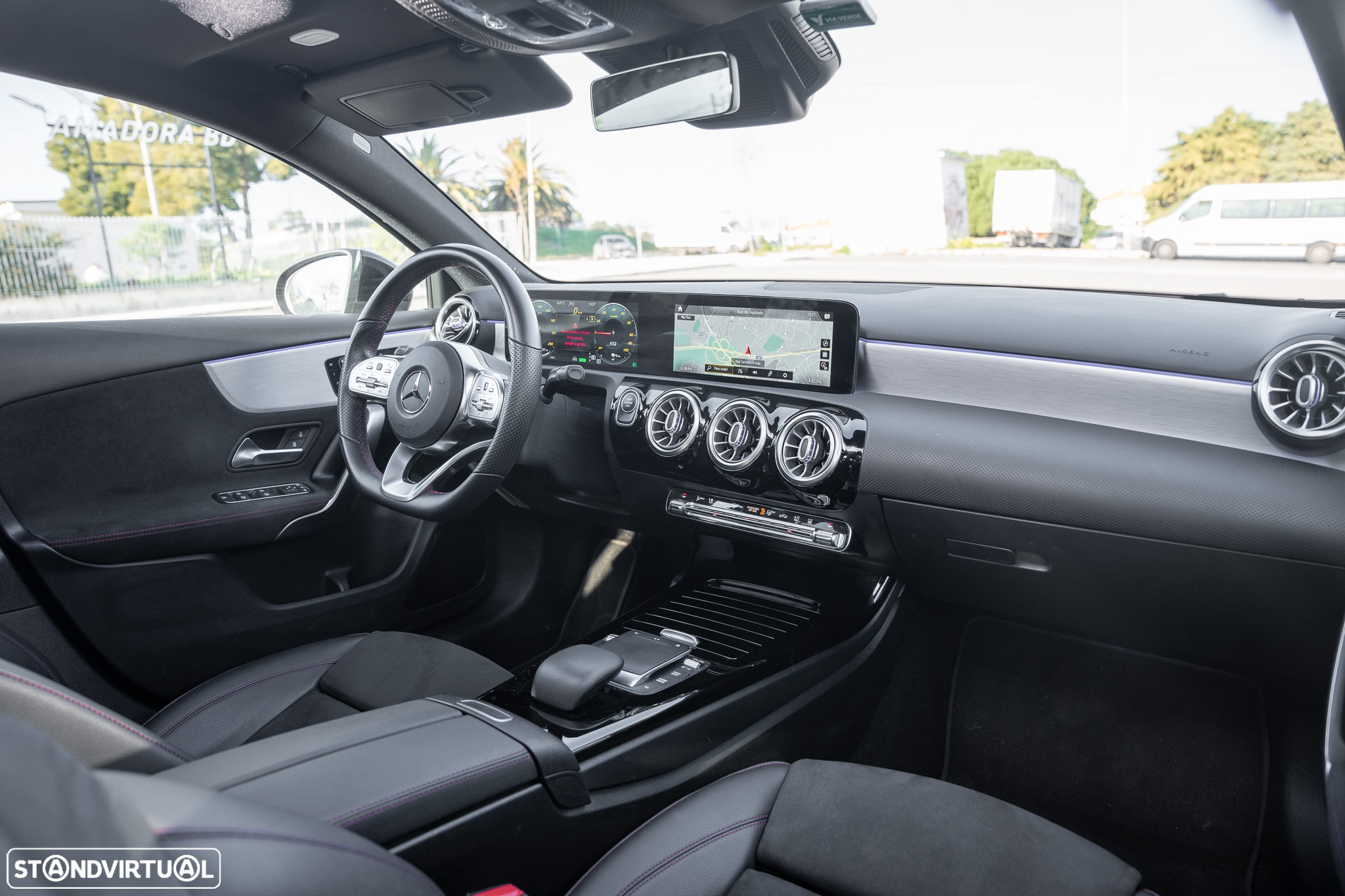 Mercedes-Benz A 250 e AMG Line - 23
