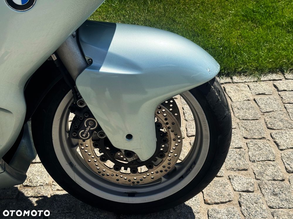BMW R - 8