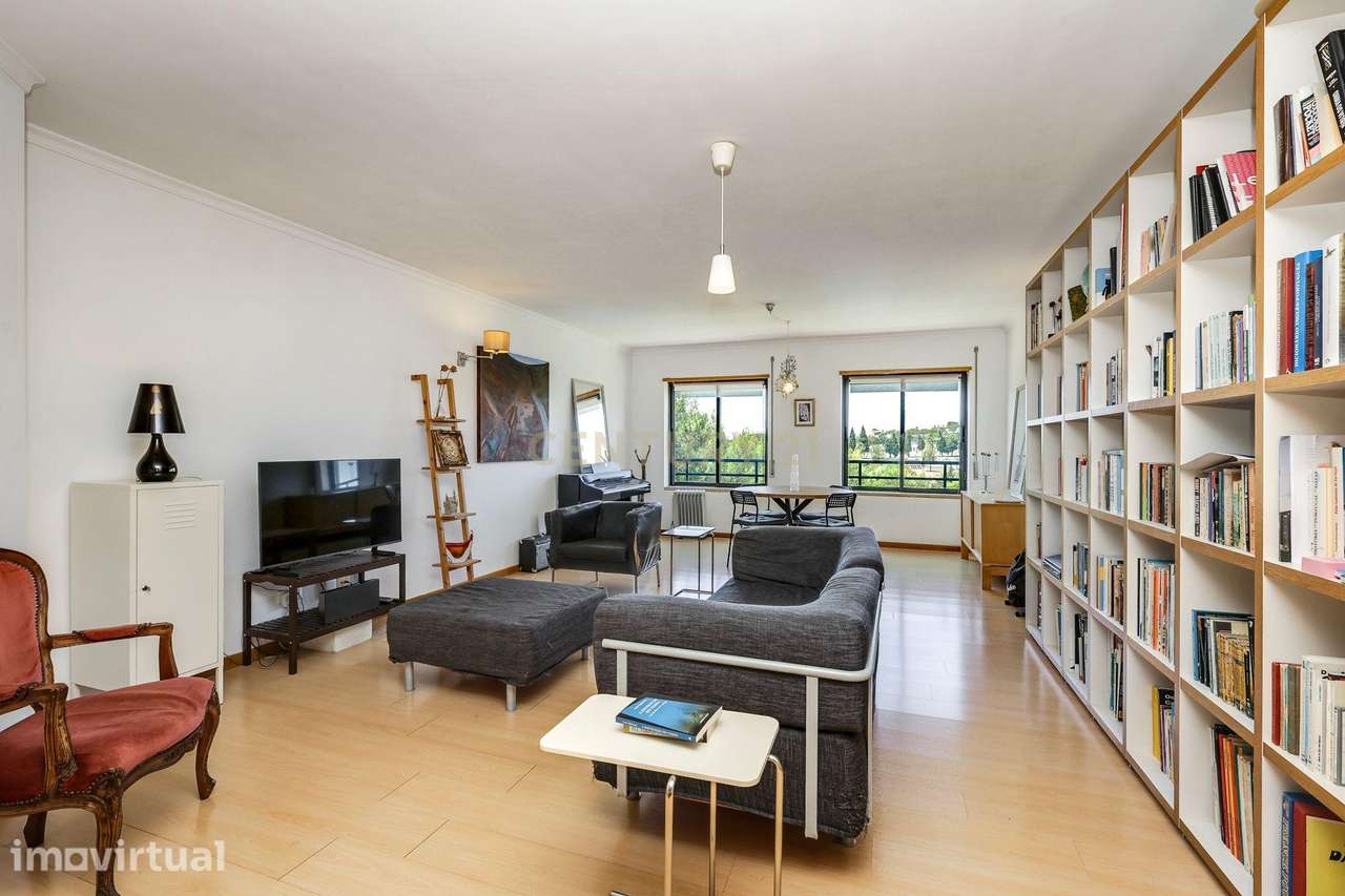 T2 COM VARANDAS VISTA JARDIM E PISCINA - ELEVADOR, GARAGEM, CONDOMINIO - Grande imagem: 2/51
