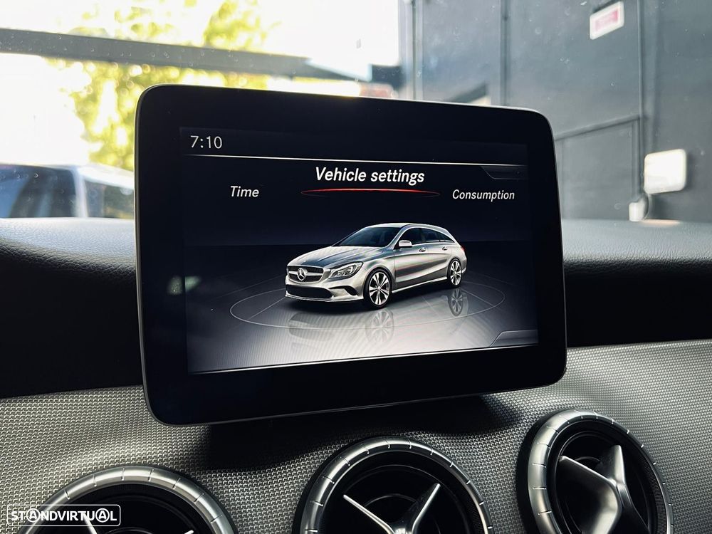 Mercedes-Benz CLA 180 d Shooting Brake Urban - 30