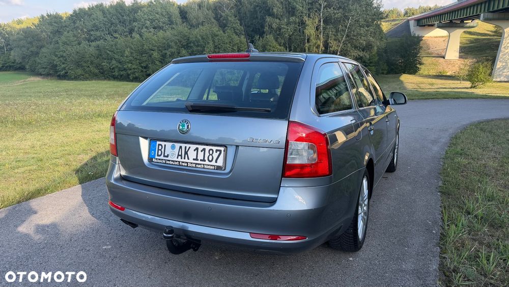 Skoda Octavia 2.0 TDI DPF Laurin & Klement - 34