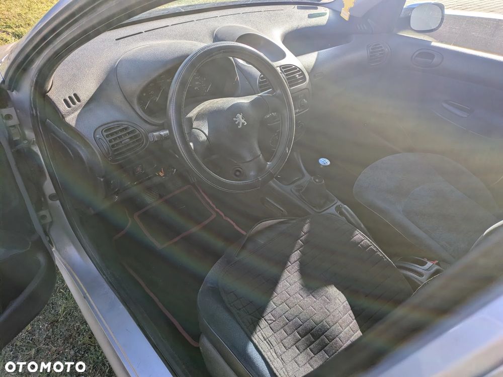 Peugeot 206 1.4 Color-Line - 8