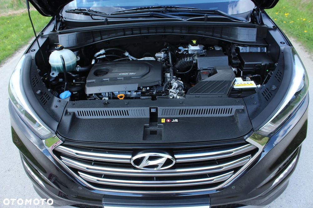 Hyundai Tucson blue 1.7 CRDi 2WD DCT Premium - 36