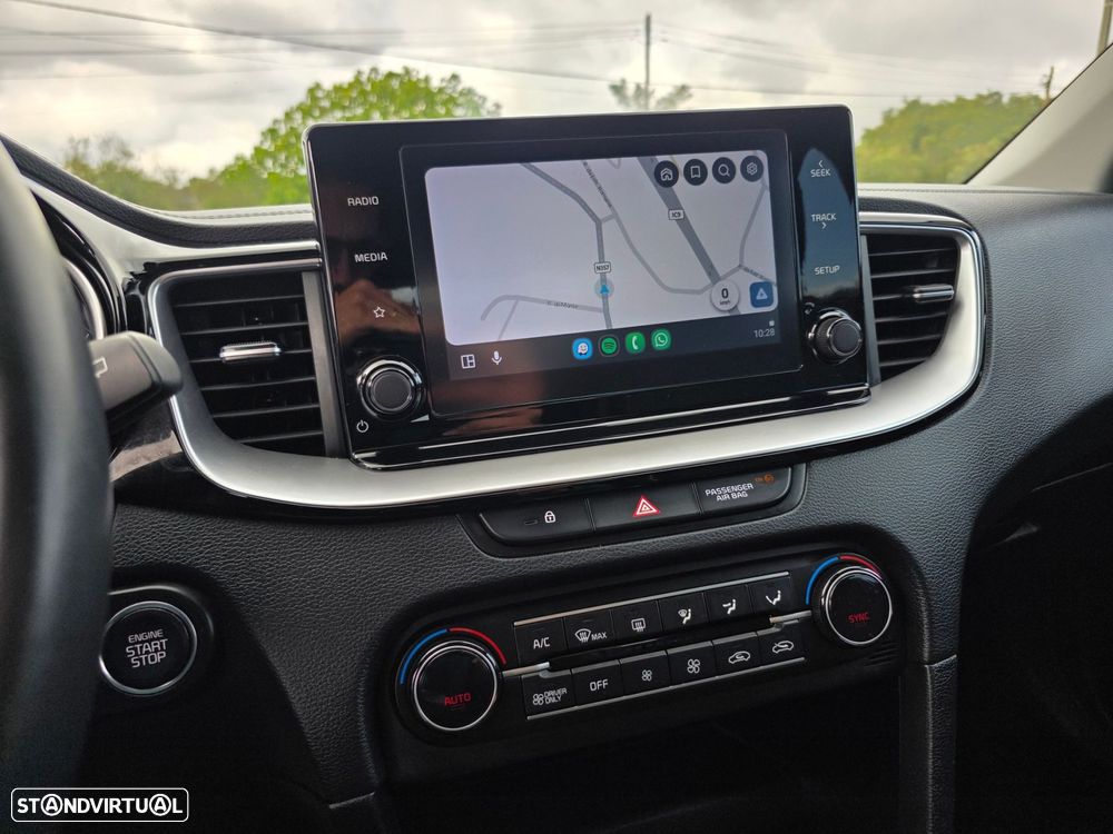 Kia XCeed - 16