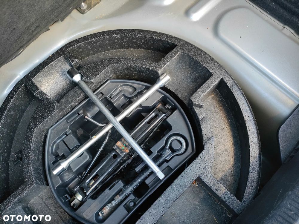 Peugeot 207 1.6 HDi - 3