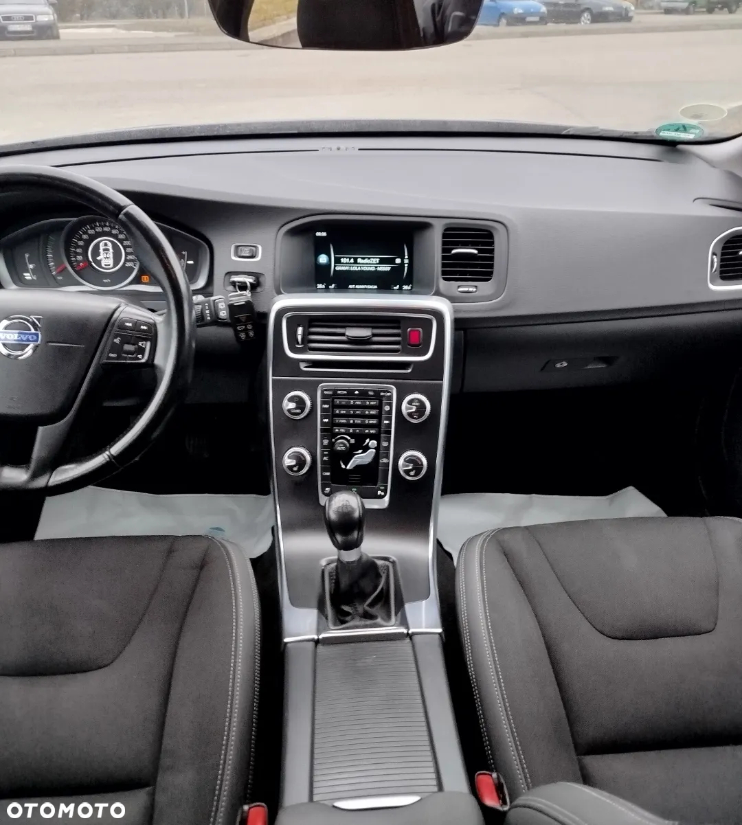 Volvo V60 D3 Business Edition - 5