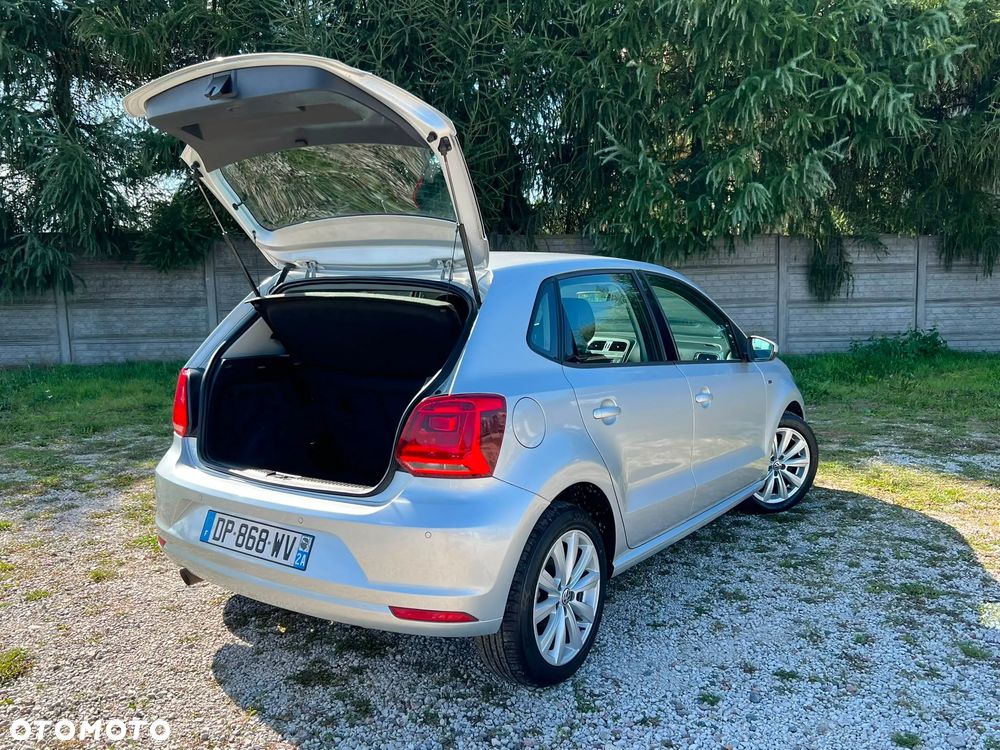 Volkswagen Polo 1.4 TDI Blue Motion Technology Lounge - 8