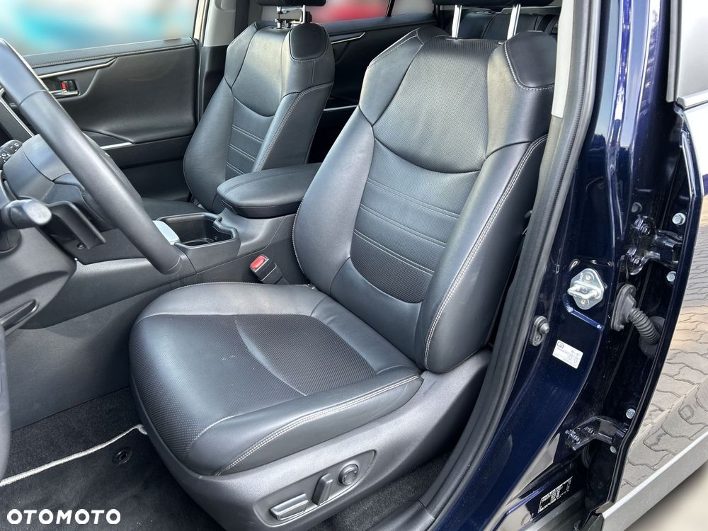Toyota RAV4 - 13