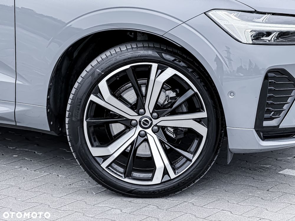 Volvo XC 60 B4 D Ultimate Dark - 10