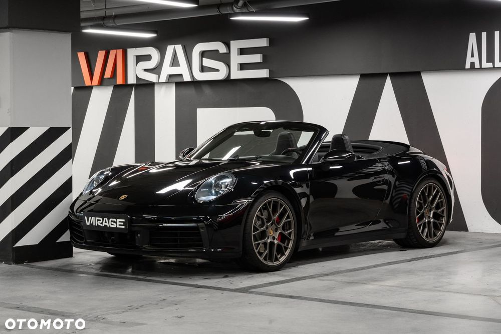 Porsche 911 Carrera 4S - 1