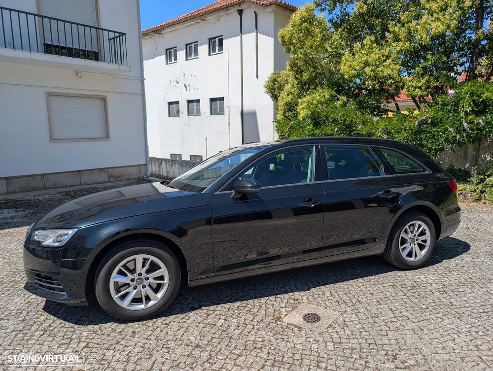 Audi A4 Avant 2.0 TDI Business Line - 5