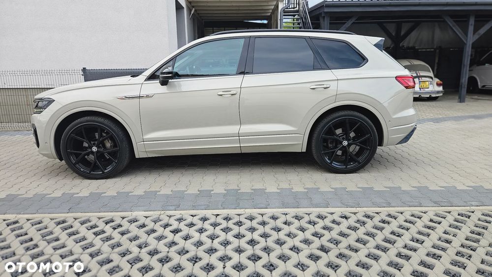 Volkswagen Touareg 3.0 V6 TDI 4Motion DPF Automatik Elegance - 2