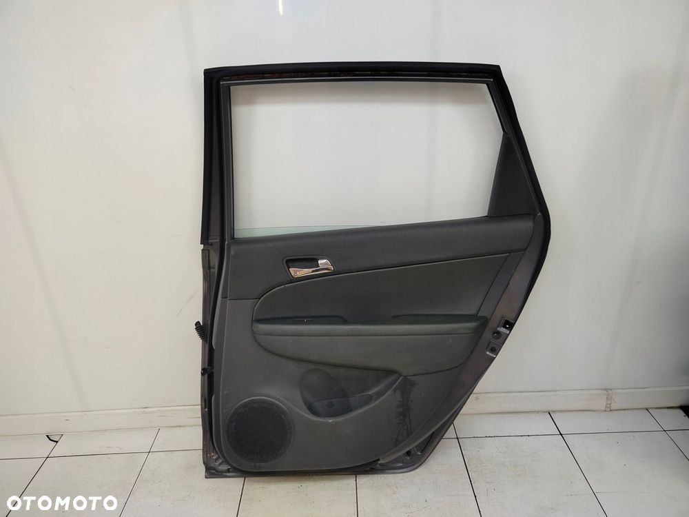 hyundai i30 i cw kombi 07r- drzwi prawe tylne prawy tył 9a - 8