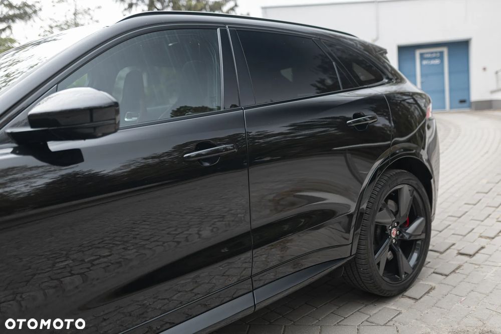 Jaguar F-Pace 5.0 V8 S/C AWD SVR - 4
