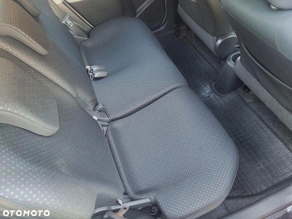 Toyota Yaris 1.33 VVT-i Trend - 21