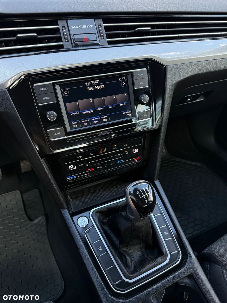 Volkswagen Passat 2.0 TDI EVO Business - 17