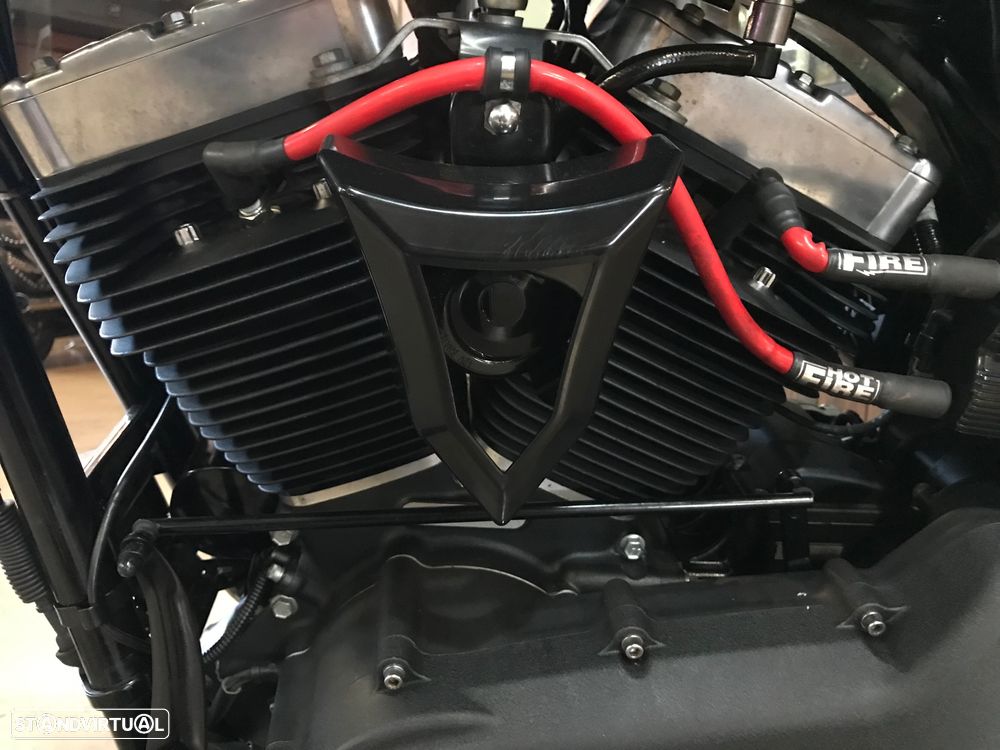 Harley-Davidson Dyna Street Bob FXDB - 7