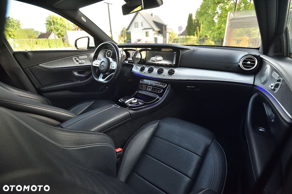 Mercedes-Benz Klasa E 220 d 4-Matic 9G-TRONIC - 9