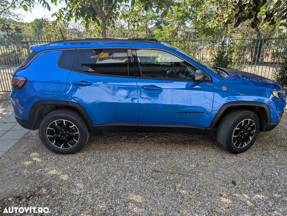 Jeep Compass 1.3T 4xe AT6 PHEV Trailhawk - 5