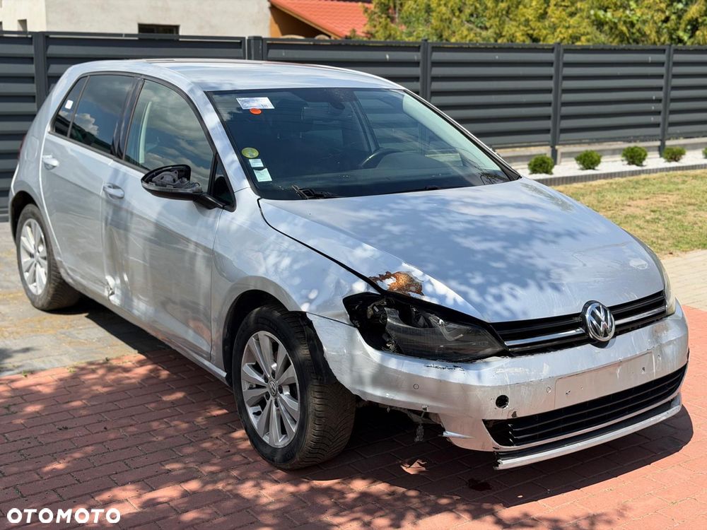Volkswagen Golf 1.6 TDI BMT Comfortline - 3