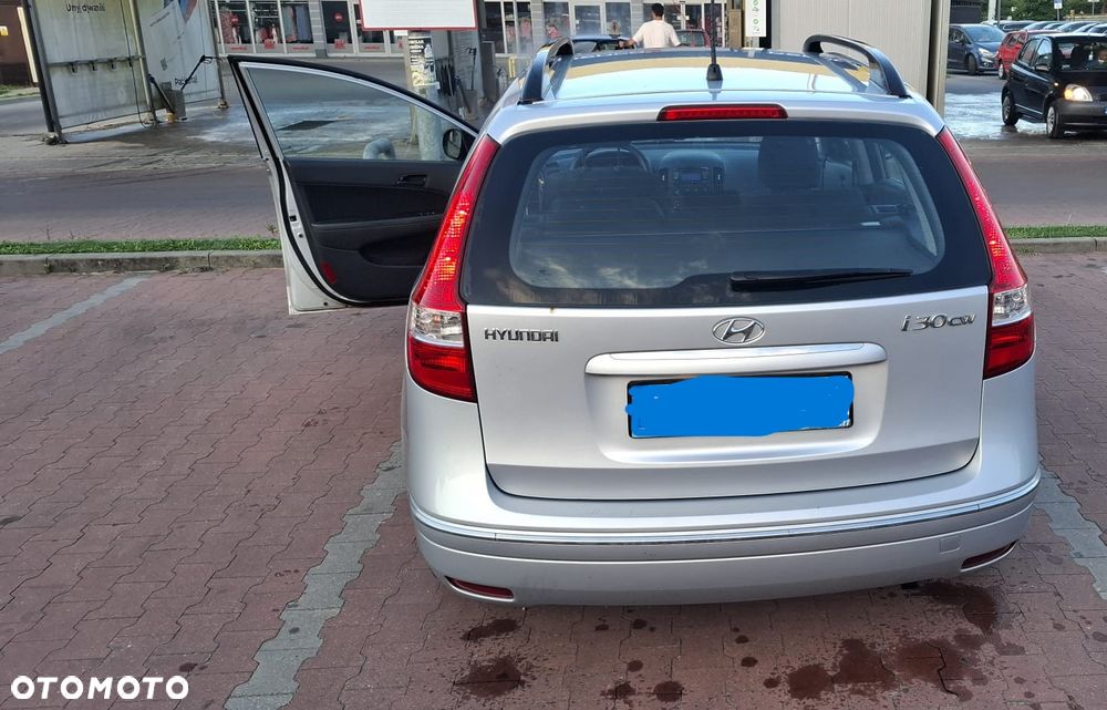 Hyundai i30 1.6 Classic + - 7