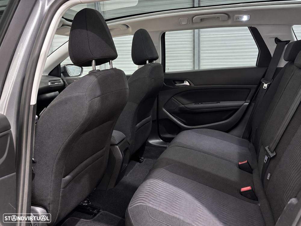 Peugeot 308 SW - 8