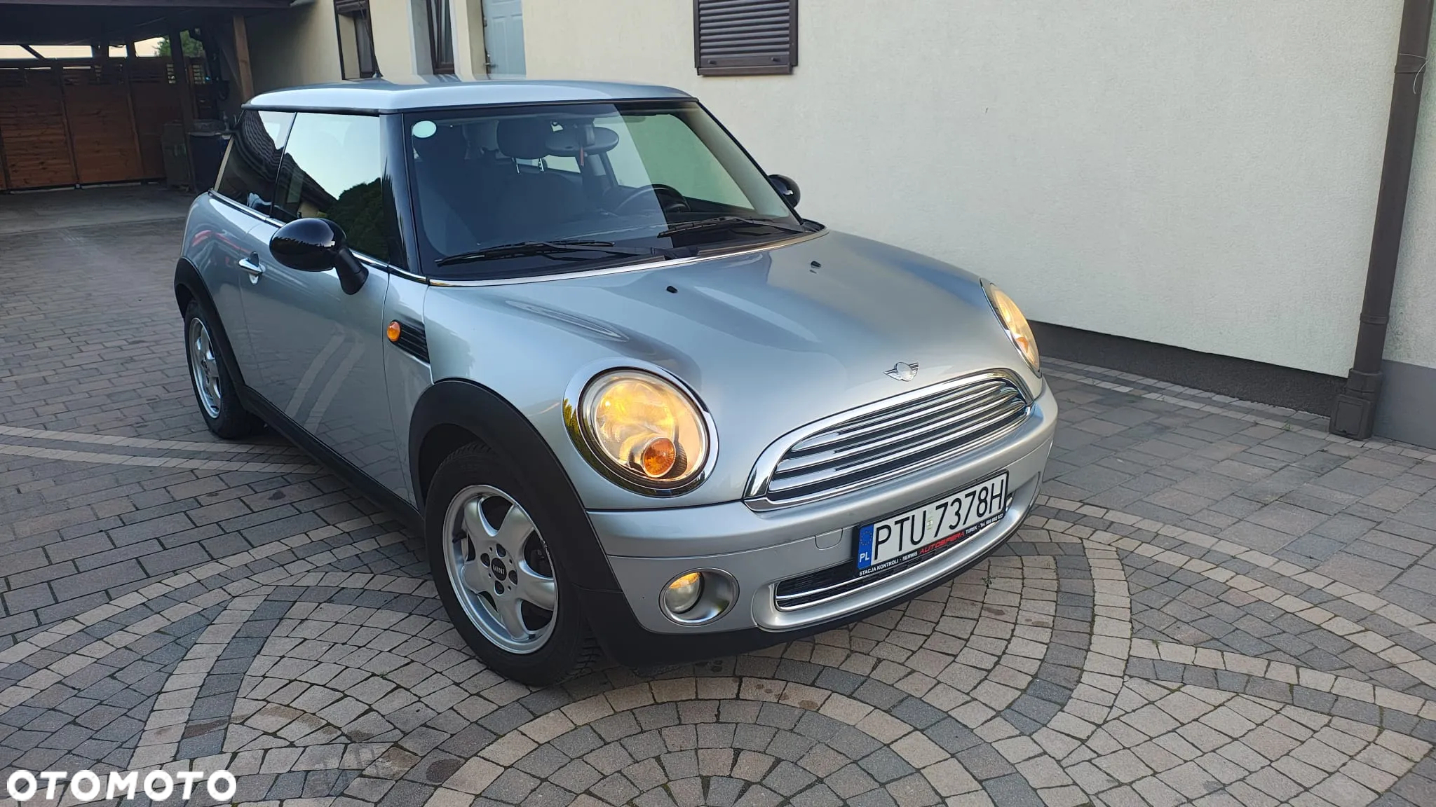 MINI ONE Standard - 3