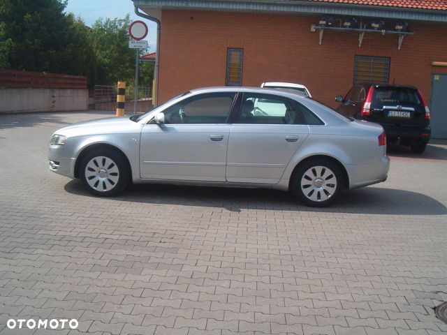 Audi A4 Avant - 9