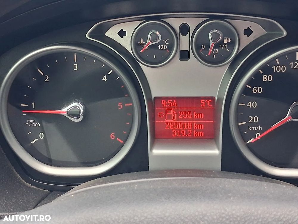 Ford Focus 1.6 TDCi DPF Concept - 5