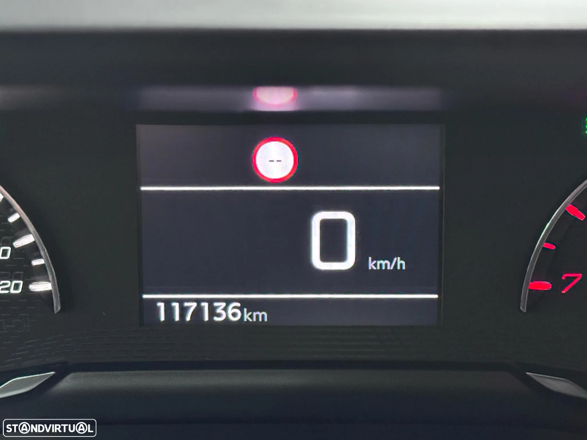 Peugeot 2008 PureTech 100 Allure - 10