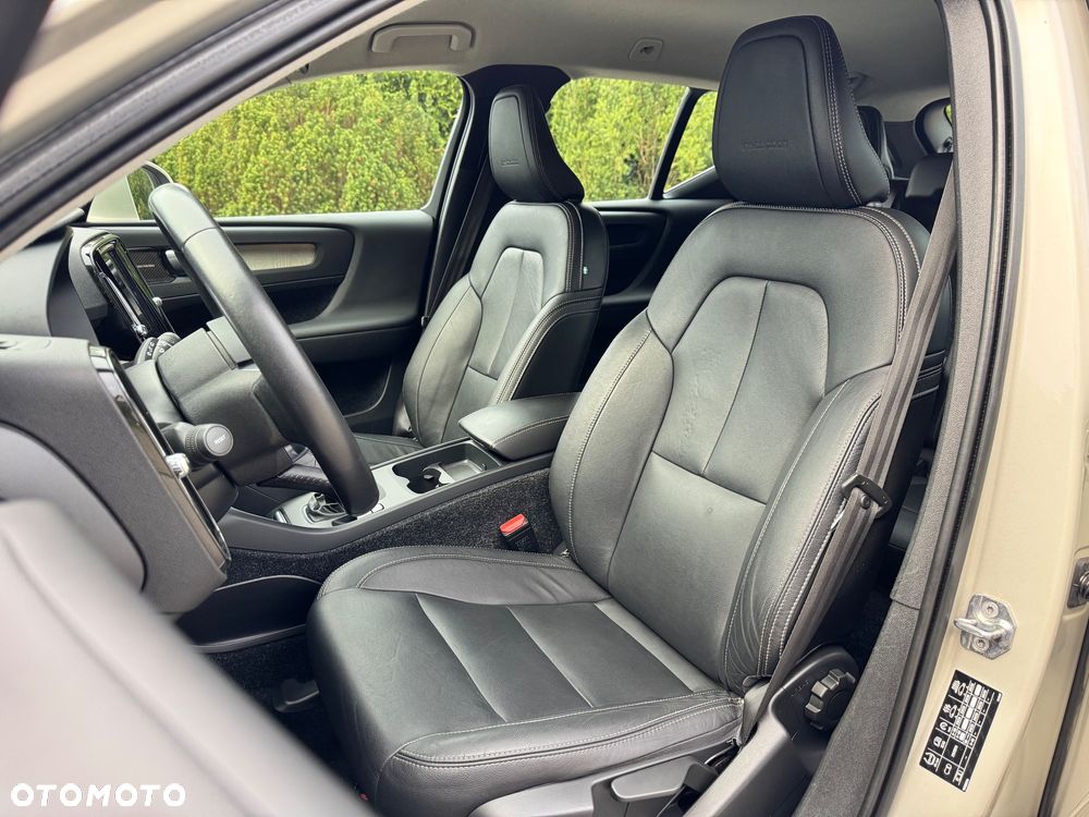 Volvo XC 40 D3 SCR Inscription - 22