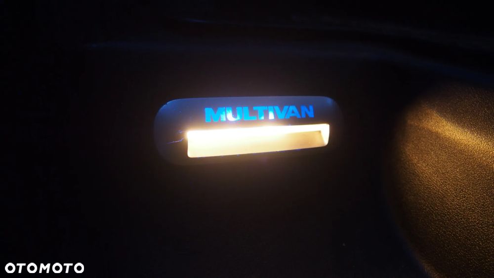 Volkswagen Multivan 2.0 TDI L1 Trendline 4Motion DSG - 24