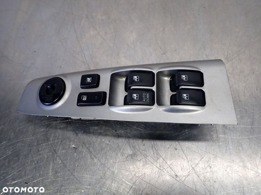 PANEL STEROWANIA SZYB KIA SPORTAGE 2.0 II LIFT - 1