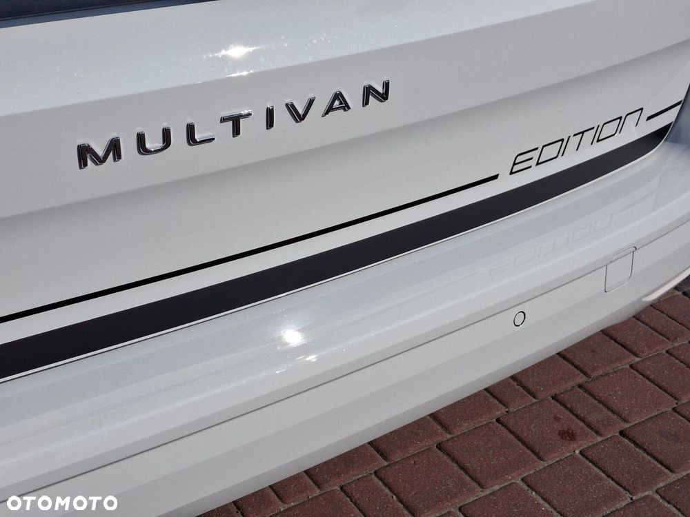 Volkswagen Multivan - 15