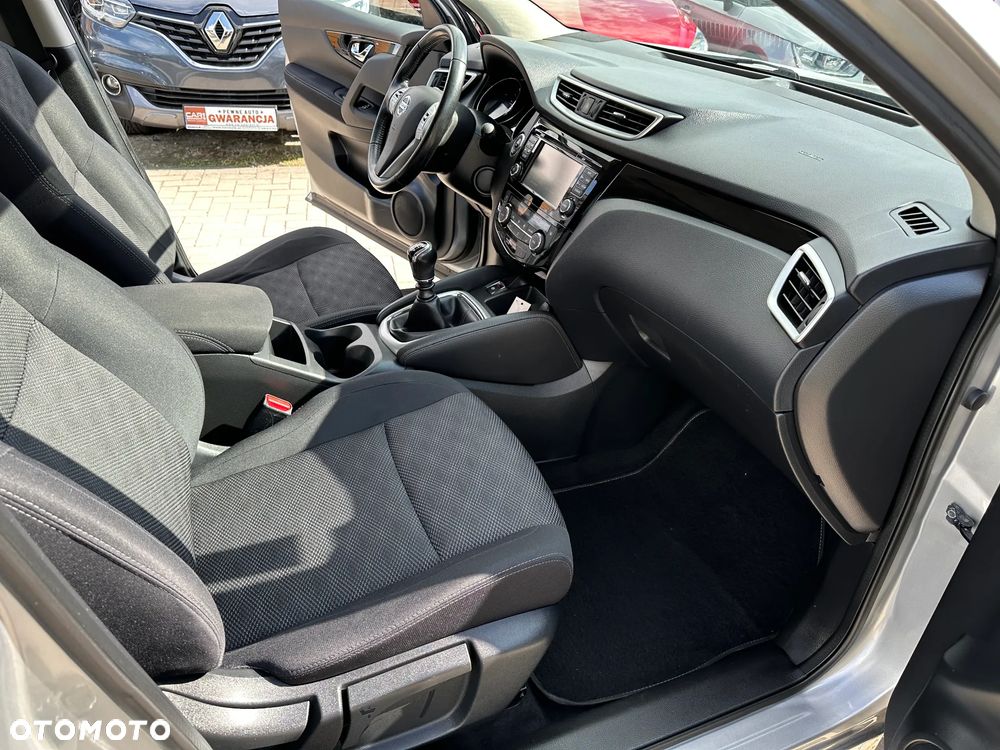 Nissan Qashqai - 23