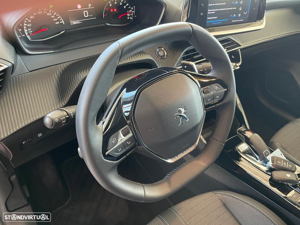 Peugeot 208 1.2 PureTech Allure Pack EAT8 - 12